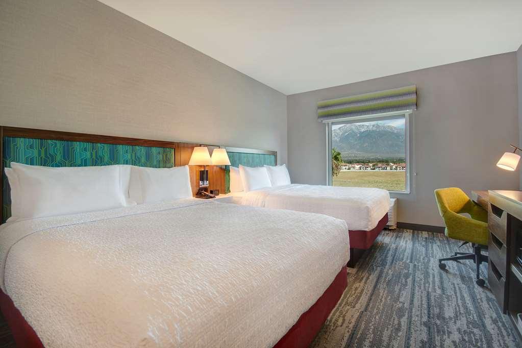 Hampton Inn & Suites Ontario Rancho Cucamonga Quarto foto