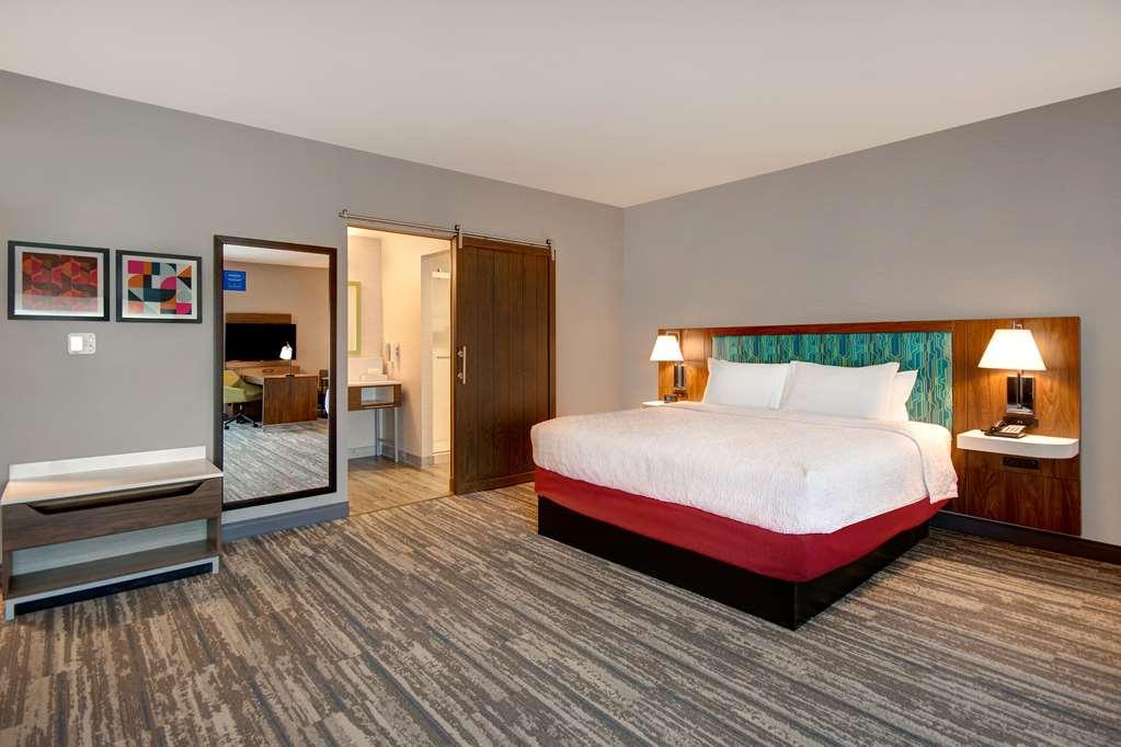 Hampton Inn & Suites Ontario Rancho Cucamonga Quarto foto