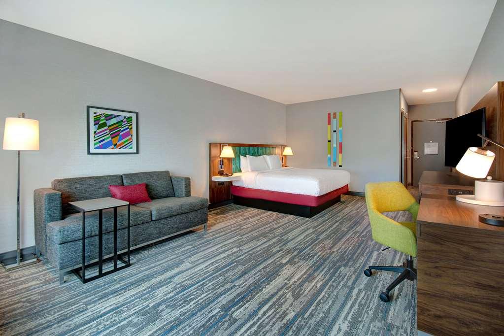 Hampton Inn & Suites Ontario Rancho Cucamonga Quarto foto